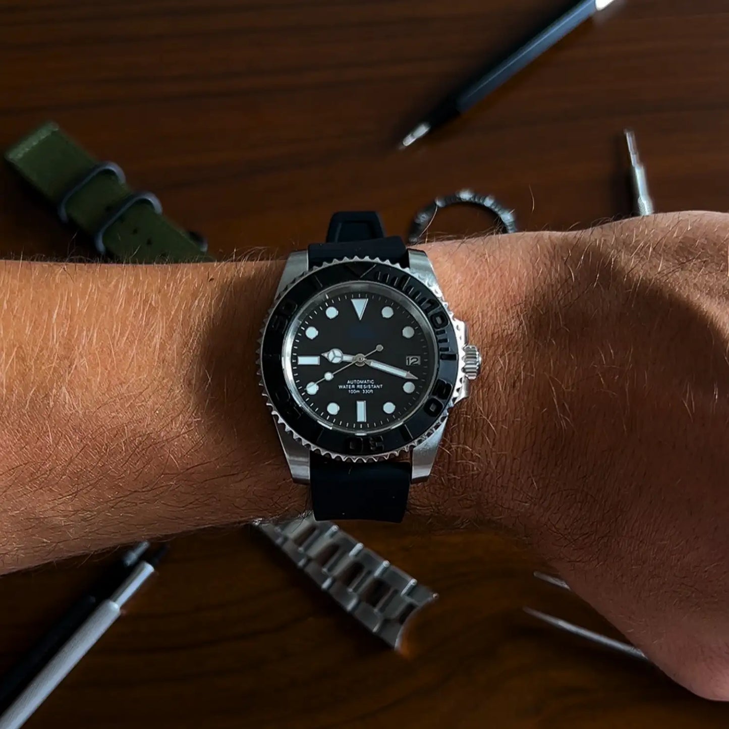 42MM DIVE WATCH BUILDING KIT - BLACK & GREEN BUNDLE