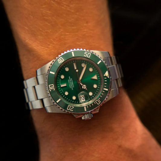 42MM DIVE WATCH BUILDING KIT - CREATE YOUR OWN